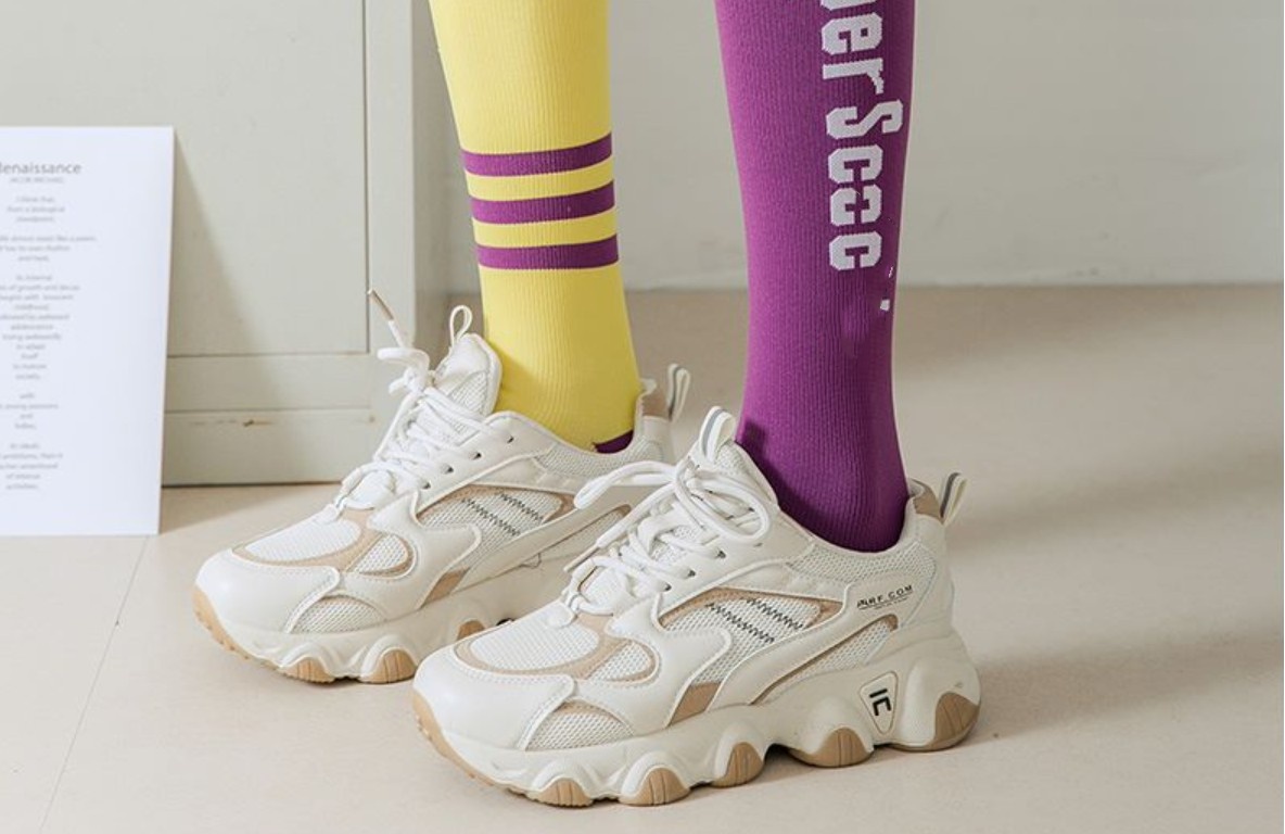 Women Compression Socks Asymmetrical Mandarin Duck Sports Fitness Calf Socks